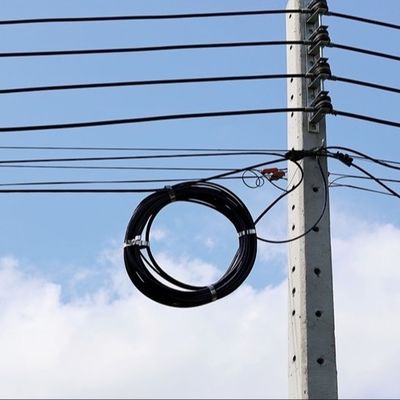 Zwarte messengerdraad FTTH optische kabel, 4-aderig, gebruikt voor communicatieconstructie
